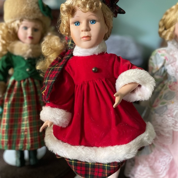 Vintage Porcelain dolls lot of four - Picture 9 of 12